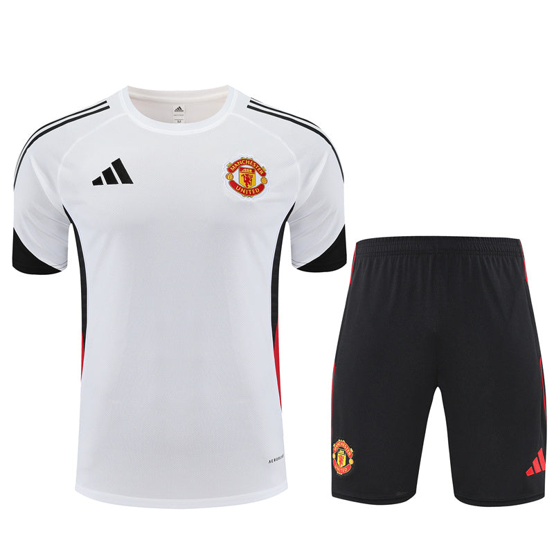 TRAINING MANCHESTER UNITED 2025/2026
